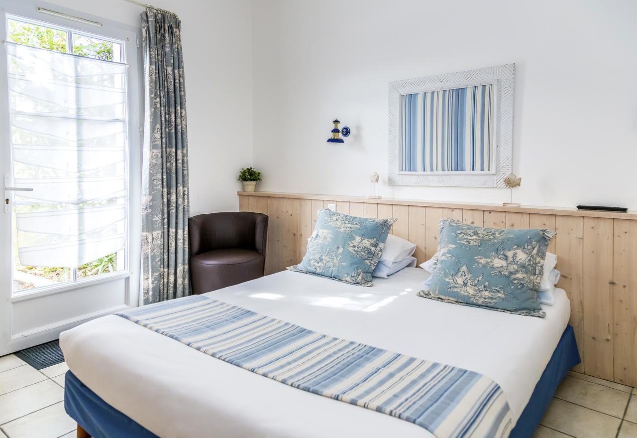 Hotel La Galiote En Re Ла Флот Екстериор снимка
